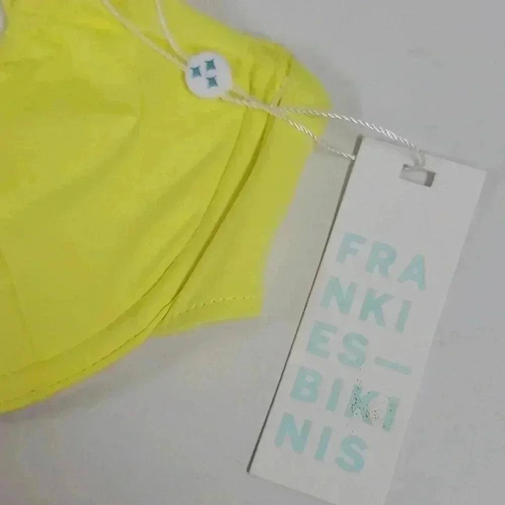NWT FRANKIES BIKINIS Birdie Top